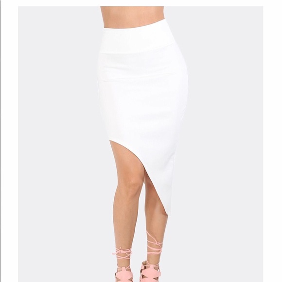 SHEIN Dresses & Skirts - White Sexy Asymmetrical Skirt